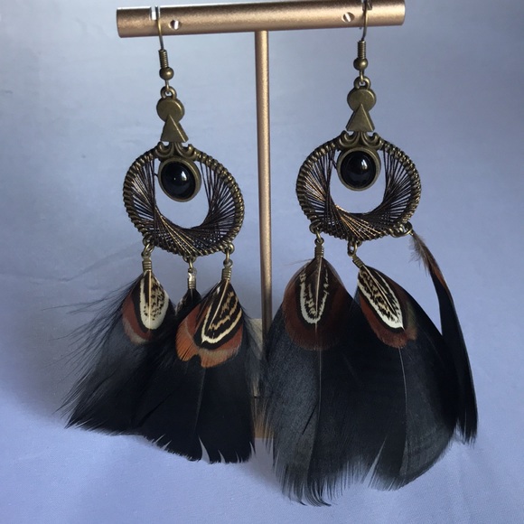 New! Bohemian Feather Drop Earrings - Picture 3 of 7